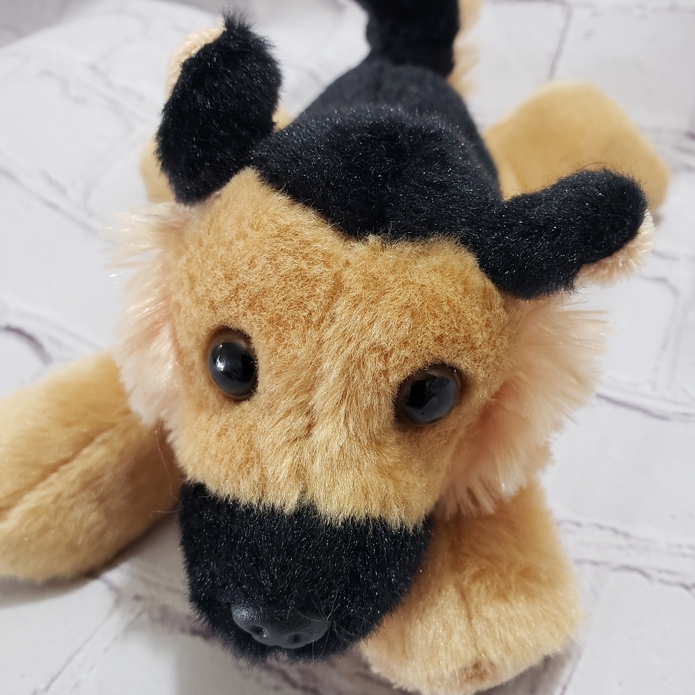 ๐SOLD๐ Aurora Flopsie Bismarck German Shepherd Plush 9-inch Stuffed Toy 2019 - Picture 1 of 7
